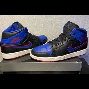 Jordan 1 mid Royal blue and fire red size 10.5 custom